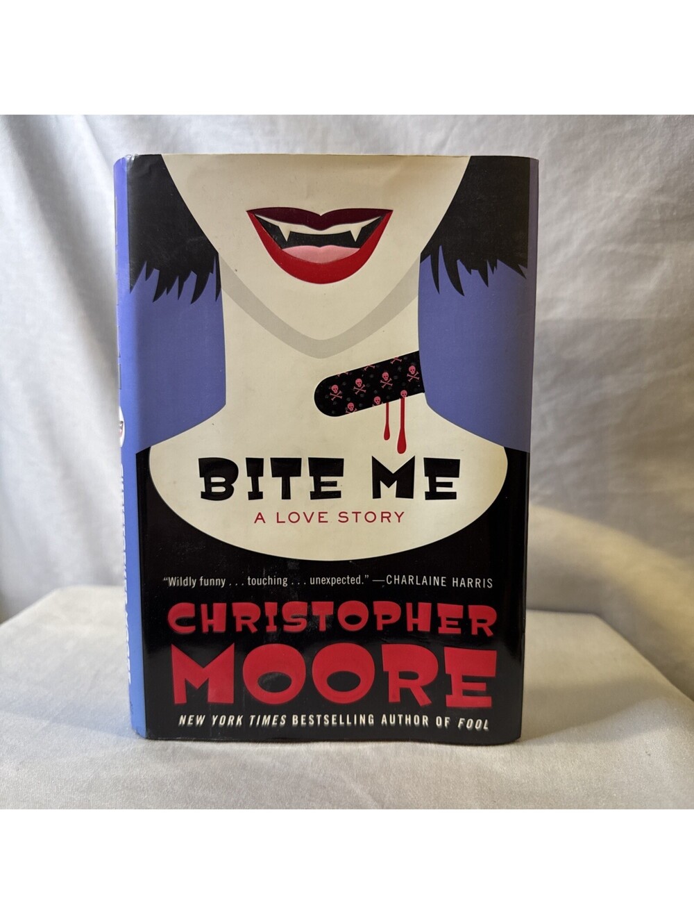 Bite Me: A Love Story by Christopher Moore (2010, Hardcover)